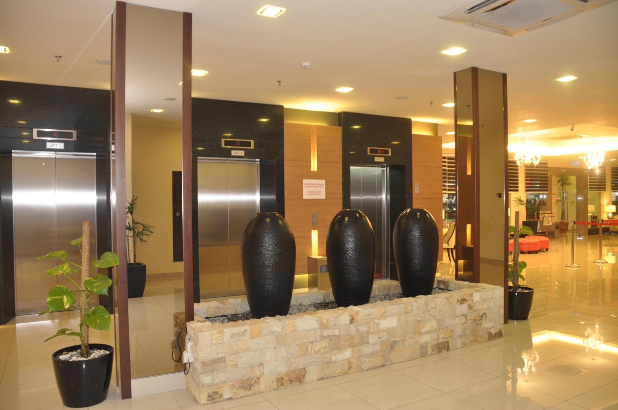 Grand Sentosa Hotel Johor Bahru Esterno foto